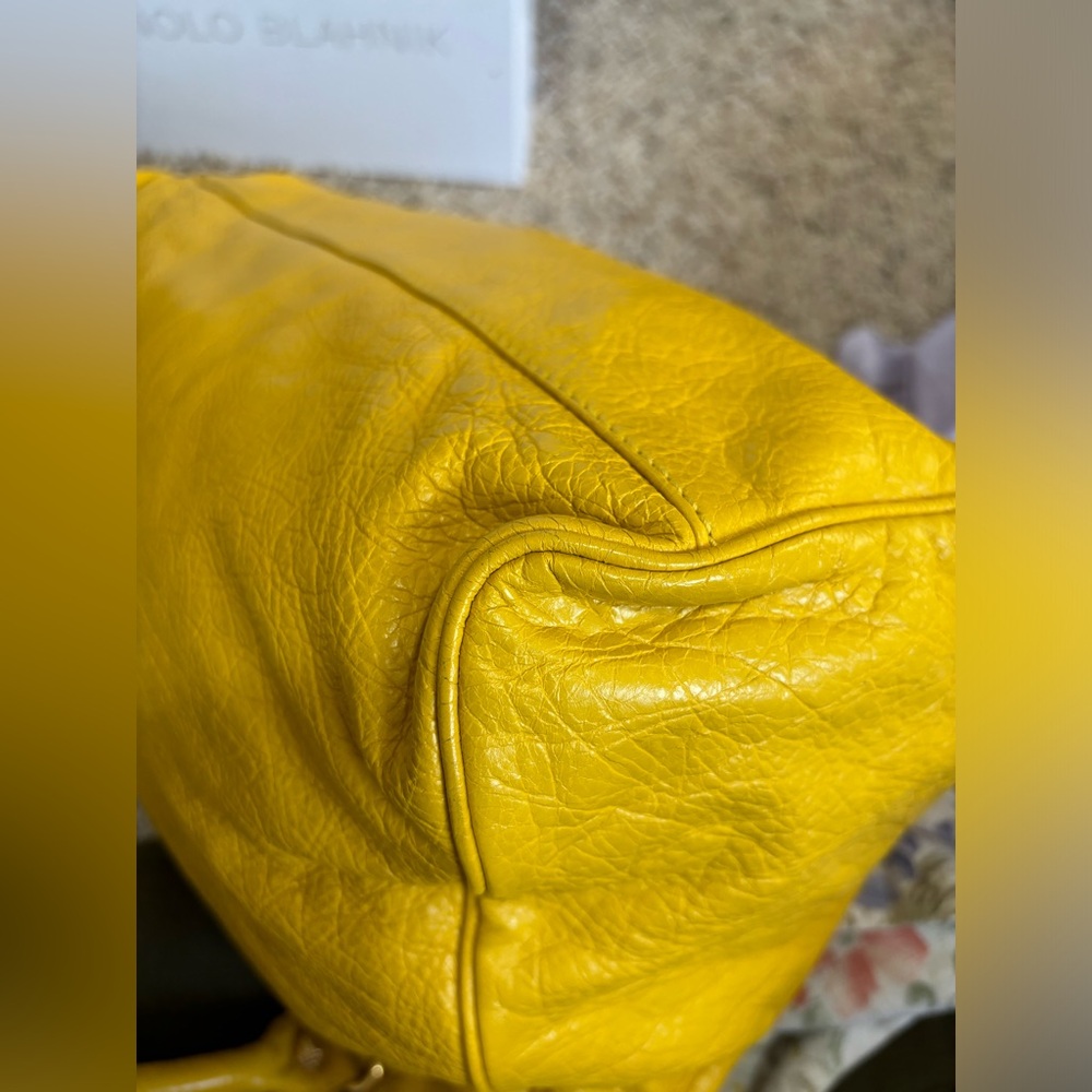 Balenciaga Giant 12 Golden Velo Bag in Lemon - Picture 9 of 10